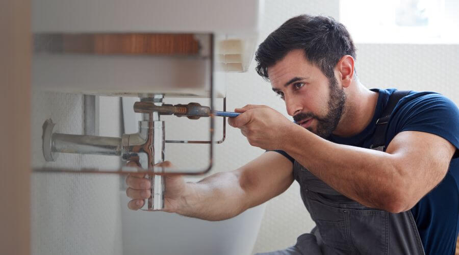 Sink pipe leak repair in Goshen, IN